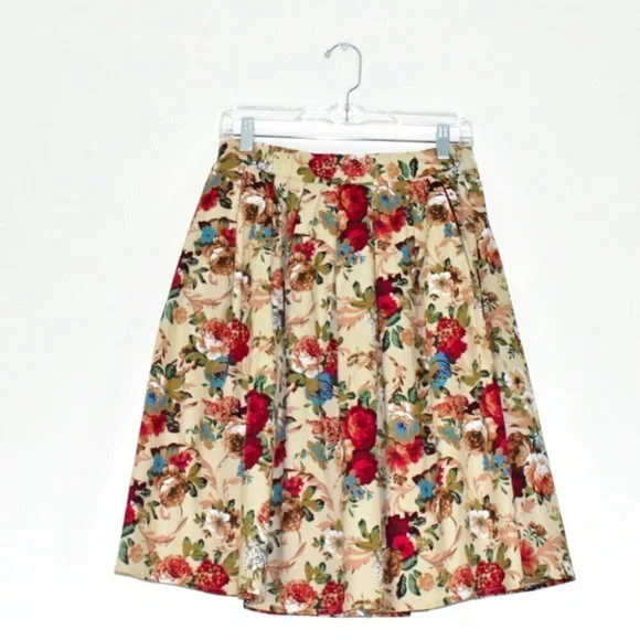 Taydey A Line Pleated Floral Skirt Size L - Picture 2 of 9